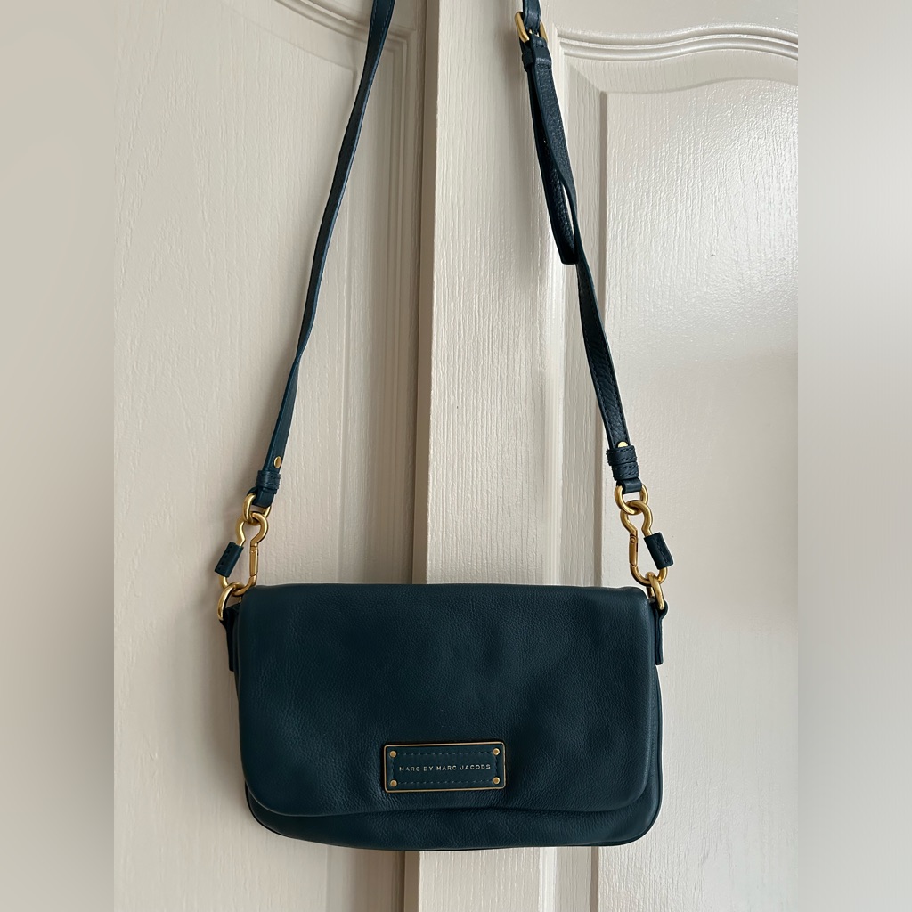 Marc By Marc Jacob’s Leather Green Crossbody Bag